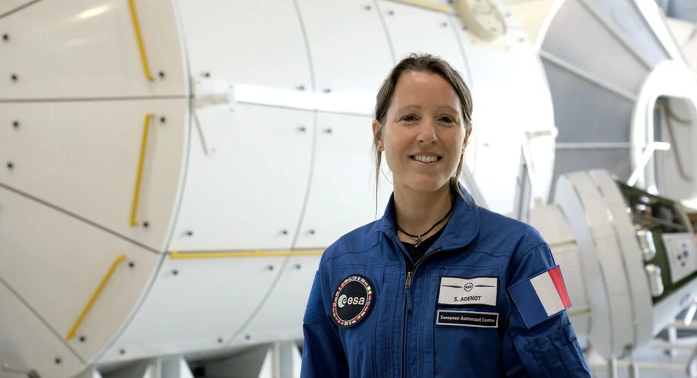 esa-colonel-sophie adenot-astronaute