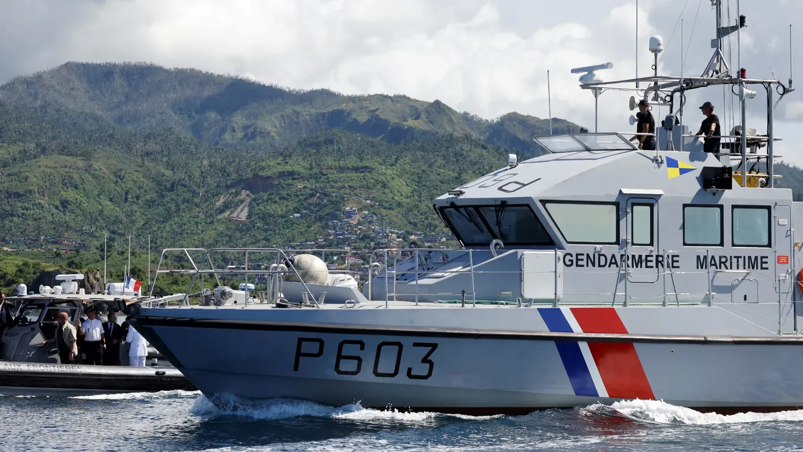 batiment-gendarmerie-maritime-Mayotte